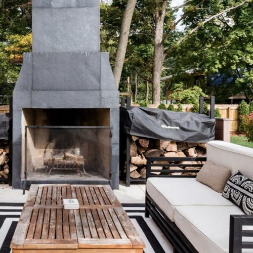 Outdoor Lounge Area with Fireplace